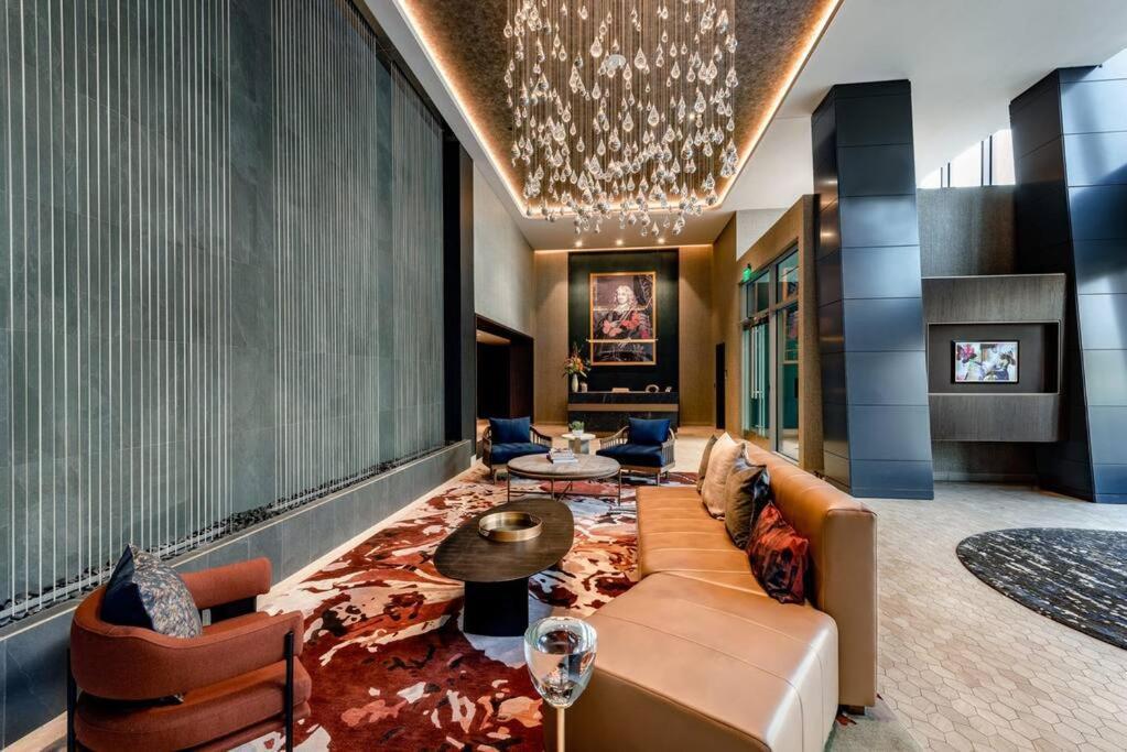 ארלינגטון Gorgeous 1 Bedroom At Clarendon With Gym And Rooftop מראה חיצוני תמונה